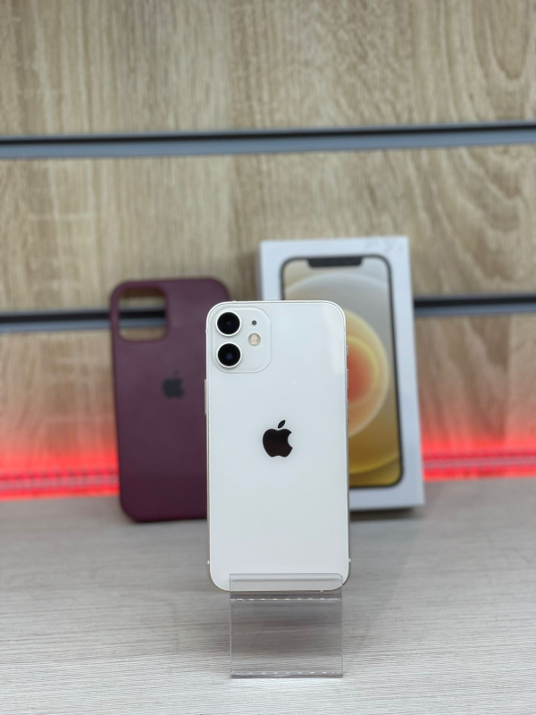 Мобильный телефон Apple iPhone 12 Mini