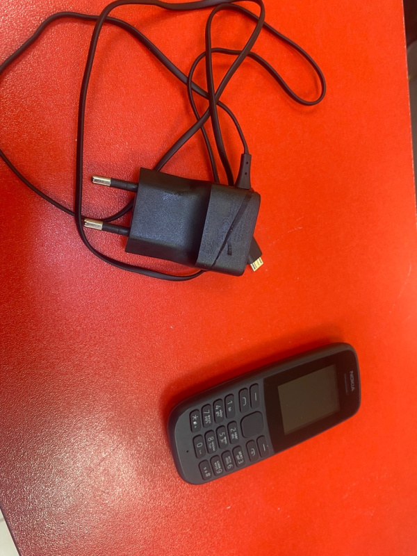 Мобильный телефон Nokia 105