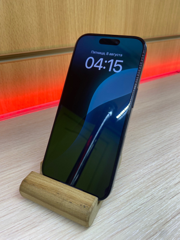 Мобильный телефон Apple iPhone 16 Pro