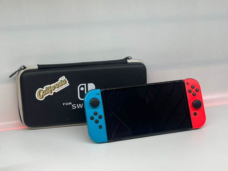 Игровая приставка Nintendo Switch Oled 64 gb