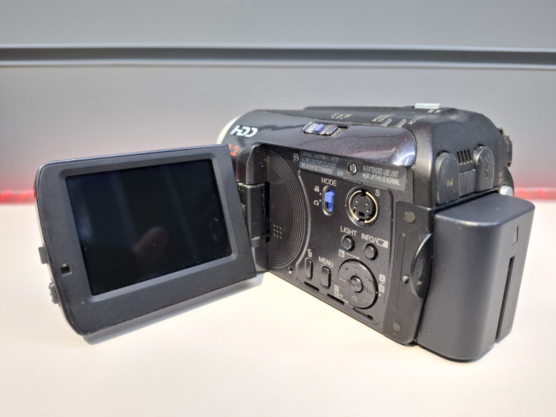 Видеокамера JVC GZ-MG50E