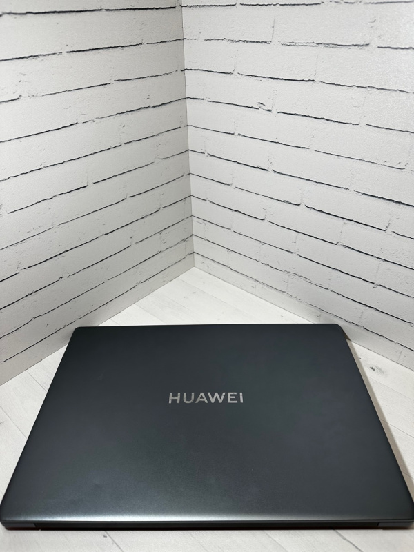 Ноутбук Huawei MateBook D16