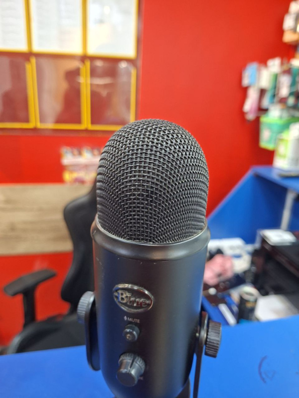 Микрофон Blue Seven Microphones Yeti Черный