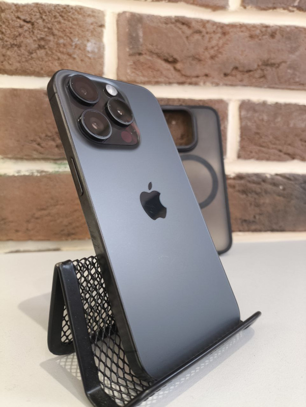 Мобильный телефон Apple iPhone 15 Pro