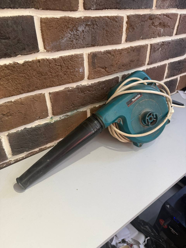 Воздуходувки Makita UB1101