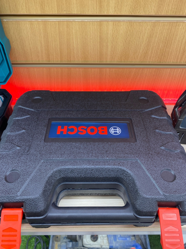 Шуруповерт Bosch GSB 12V-30