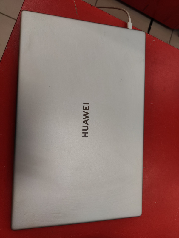 Ноутбук Huawei wax 9