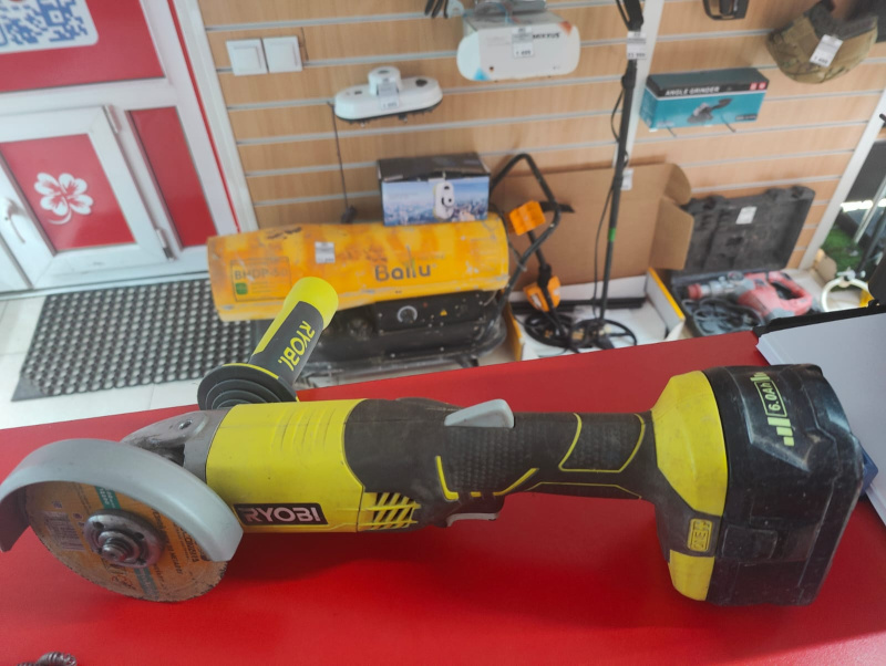 Болгарка Ryobi R18AG-0 ONE+