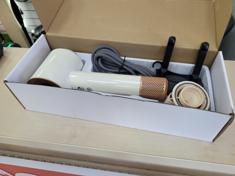 Фен  Dyson Supersonic HD17