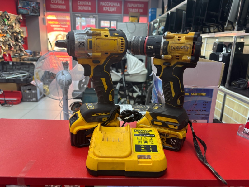 Набор электроинструмента Dewalt не указана