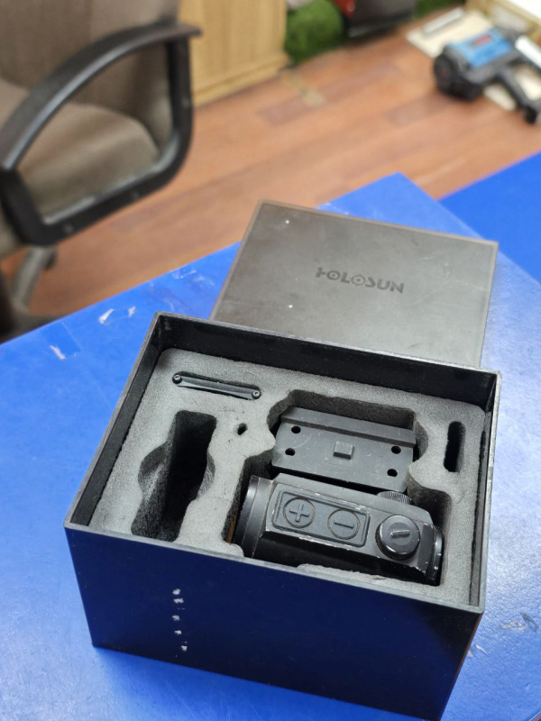 Коллиматорный прицел HOZELOCK Holosun