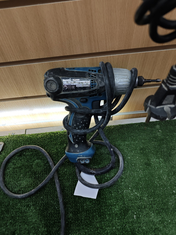 Гайковерт Makita TD0101