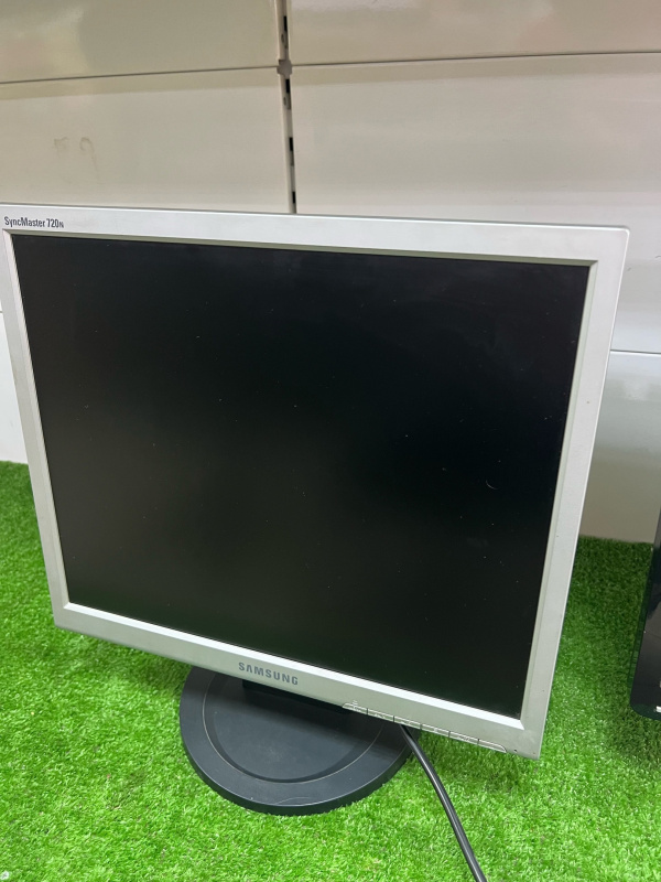 Монитор samsung 720n. Монитор samsung 720n