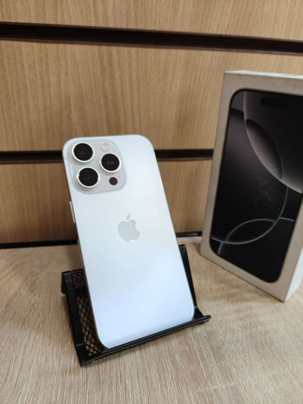 Мобильный телефон Apple iPhone 16 Pro