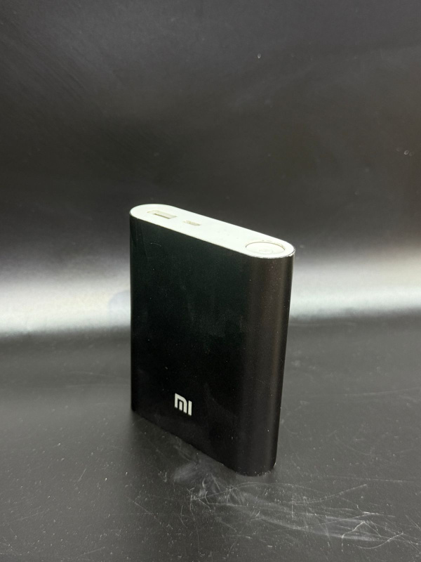 Внешний аккумулятор  10000 mAH
