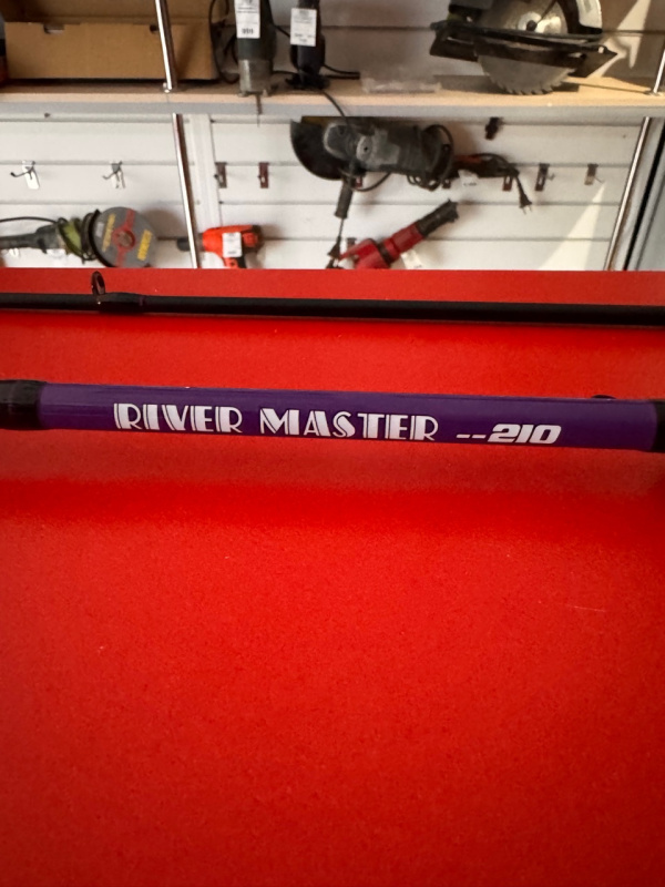 СПИНИНГ  River Island master 210