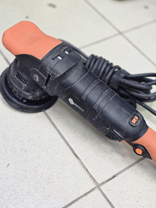 Эксцентриковая шлифмашина Autech Au-08125950