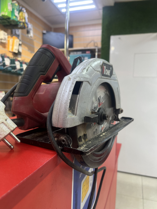 Циркулярная пила NUMBER ONE CS1500