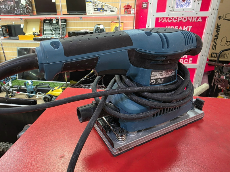 Эксцентриковая шлифмашина Makita B03710
