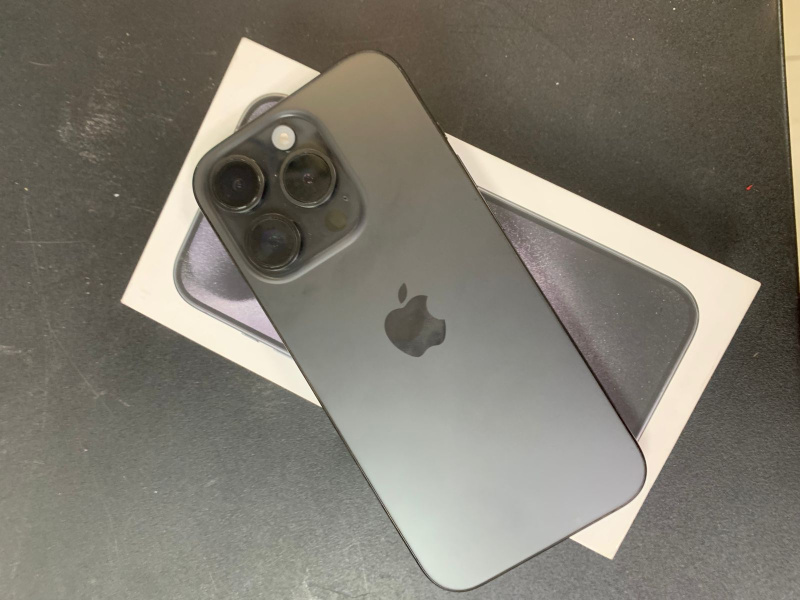 Мобильный телефон Apple iPhone 15 Pro