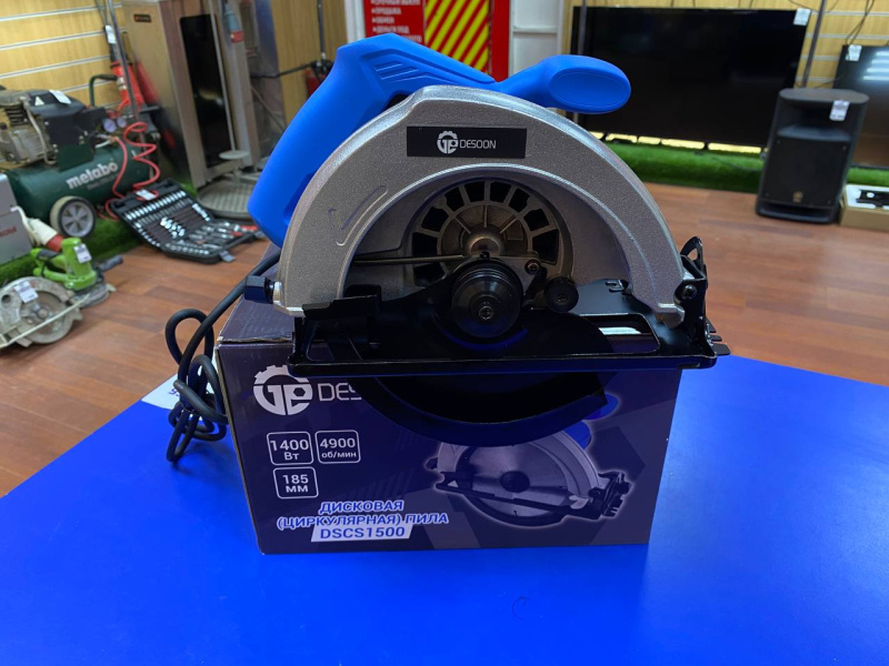 Циркулярная пила DESOON DSCS1500
